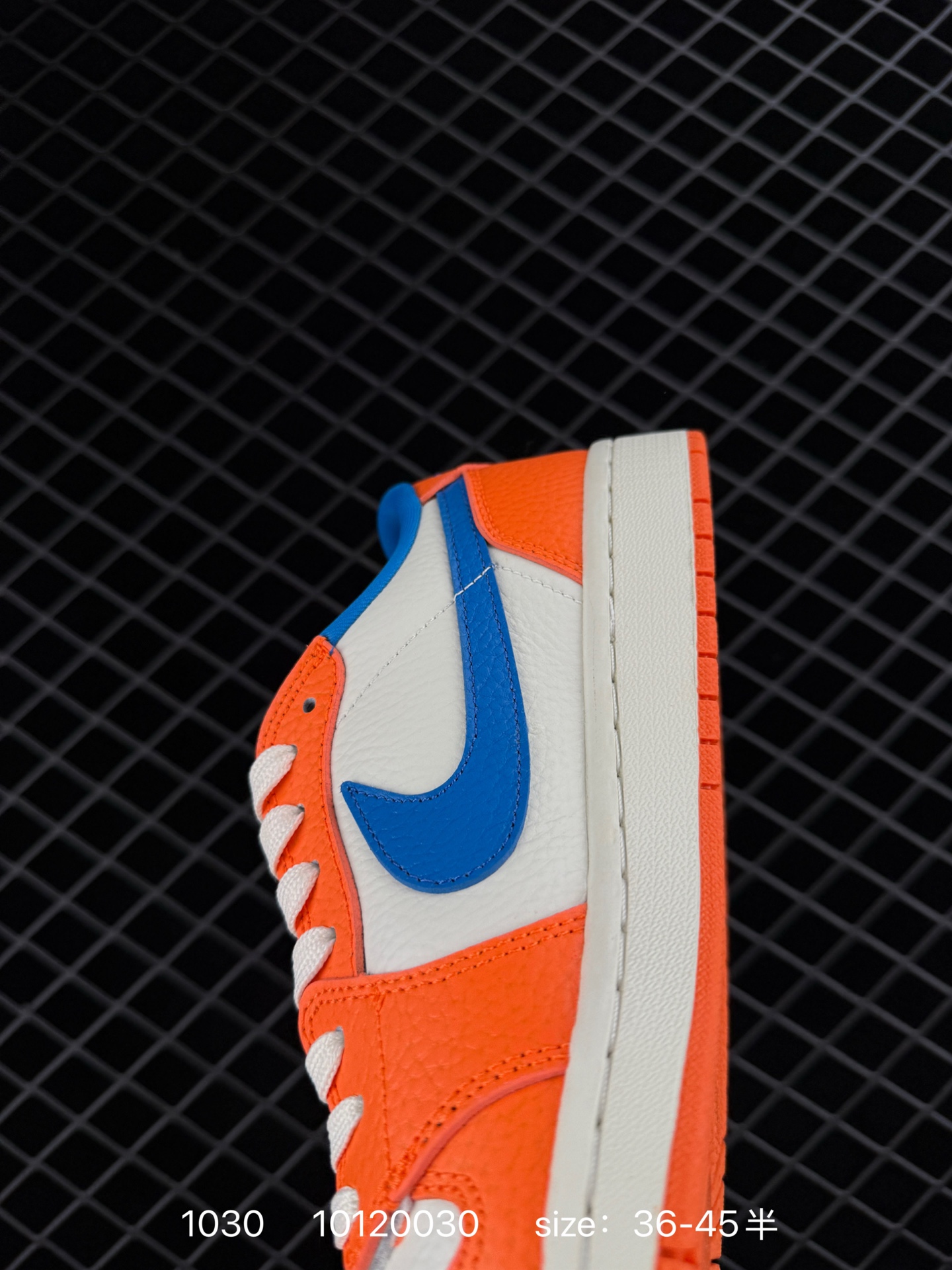 Travis Scott x Air Jordan 1 ” Reverse Mocha “